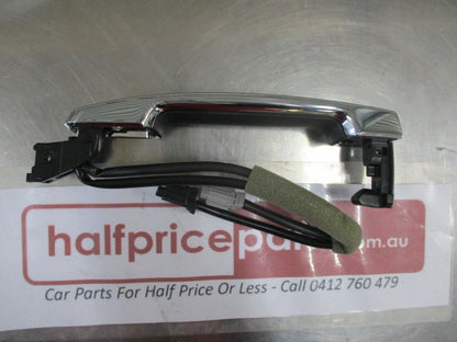 Nissan Qashqai J10E Genuine Chrome Front Right Hand Door External Handle with Lock New Part
