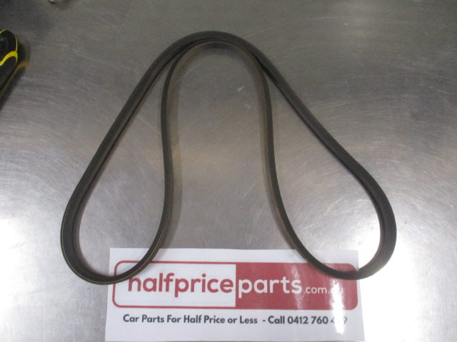 Mitsubishi Fuso Rosa Genuine No.2 Alternator Belt New Part