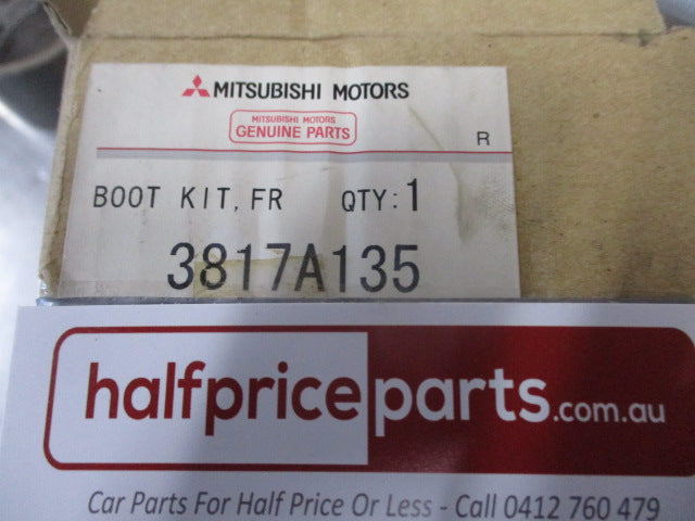 Mitsubishi Outlander/Lancer Genuine Front Inner CV Boot Kit New Part