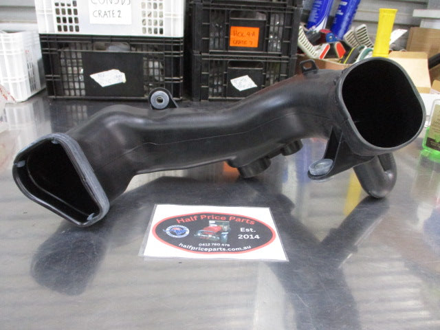 KIA Rondo Genuine Air Duct Assembly (A) New Part