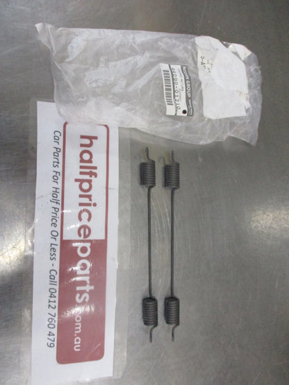 Nissan GQ Patrol Genuine Rear Brake Spring New Part