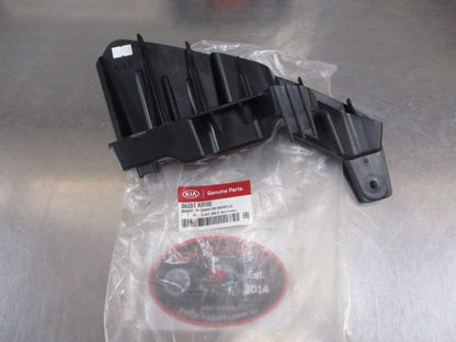 Kia Carnival Genuine Front Left Hand Upper Bumper Bracket New Part