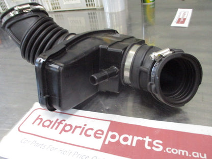 Holden Equinox Genuine Air Cleaner Outer Air Duct Hose New Part