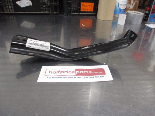 Mitsubishi Pajero/Pajero Sport/Triton Genuine Left Hand Front Bumper Stay Bracket New Part