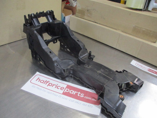 Holden WM/WN Caprice Genuine Centre Console Mount Bracket Reinforcement New Part