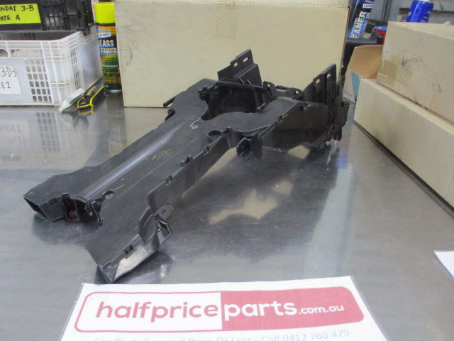 Holden WM/WN Caprice Genuine Centre Console Mount Bracket Reinforcement New Part