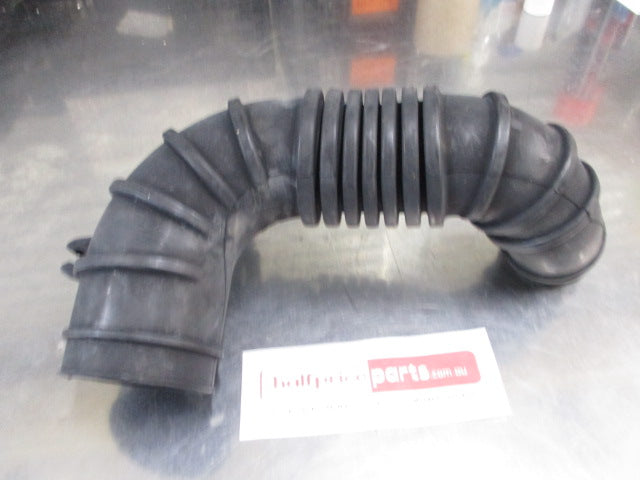 Mitsubishi Pajero Genuine Air Duct Intake Pipe To Cleaner New Part