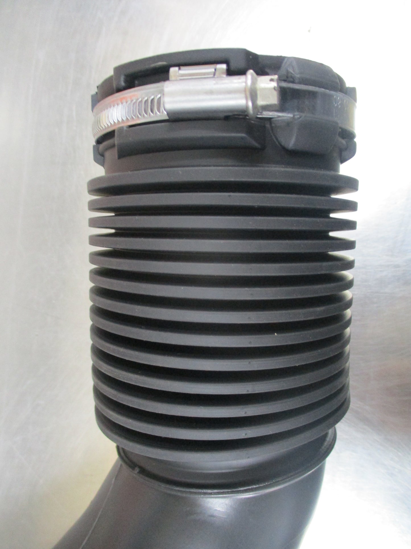 Peugeot 308 Genuine Air Intake Pipe New