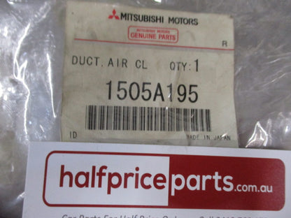 Mitsubishi Pajero Genuine Air Duct Intake Pipe To Cleaner New Part