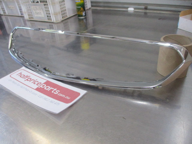 Holden VF II SS/SSV Series II Genuine Upper and Lower Chrome Grille Surrounds  - New Part