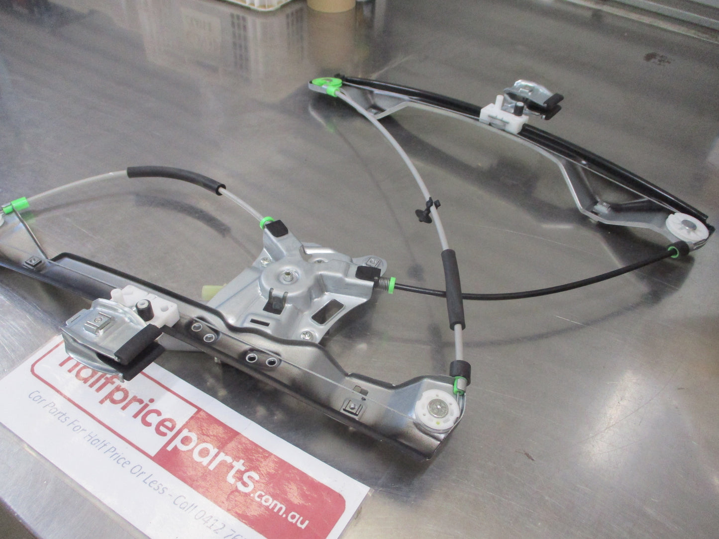 Holden WM Caprice Genuine Right Hand Front Power Window Regulator With Motor (Drivers) New Part