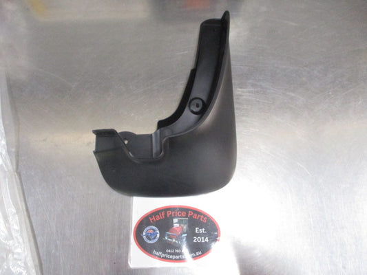 Kia Carnival Genuine Right Hand Front Mud Flap (ONLY) New Part