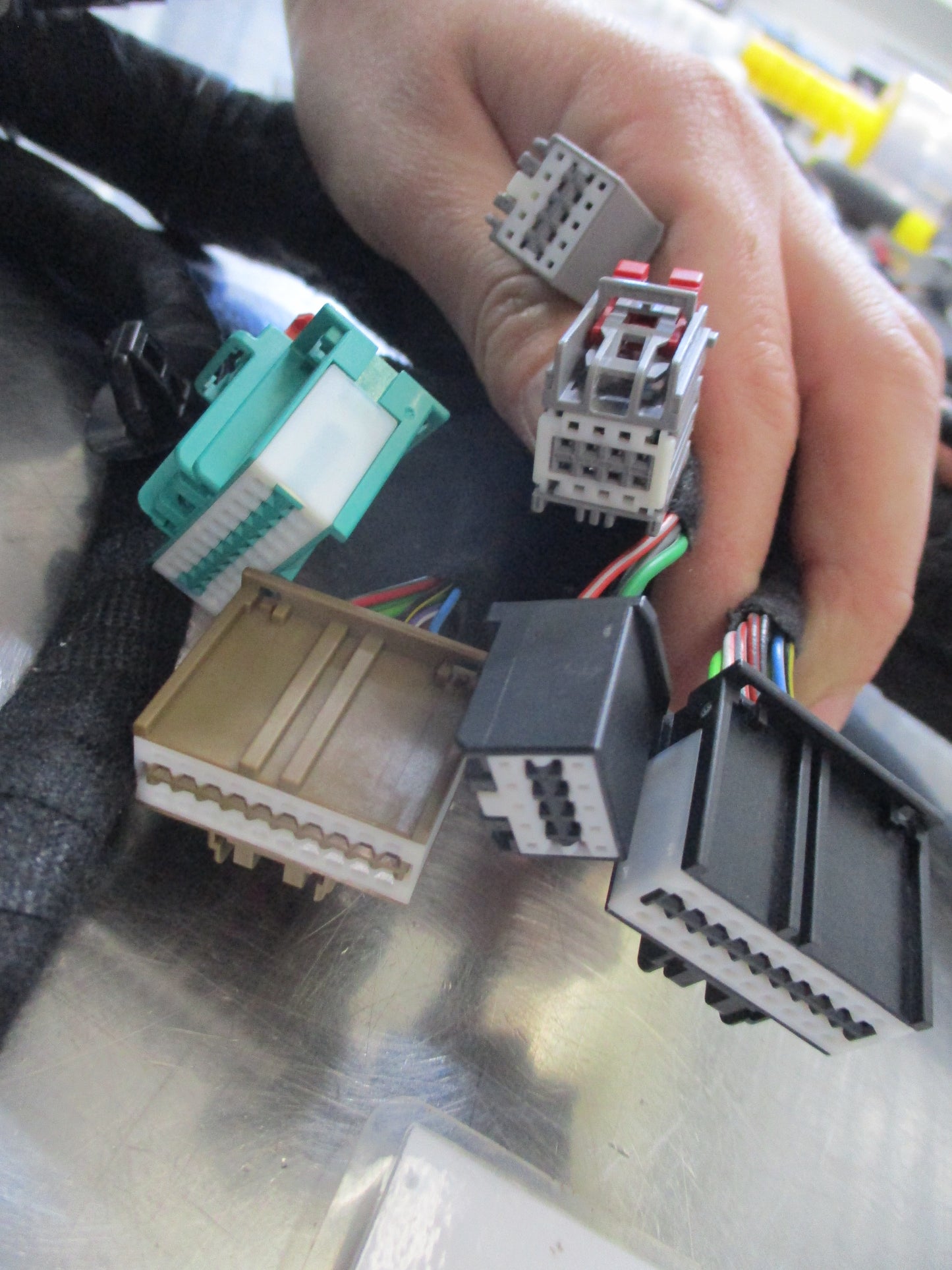 Holden RG Colorado/Trailblazer Genuine Instrument Panel Main Wiring Loom New Part