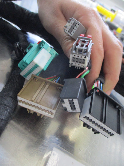 Holden RG Colorado/Trailblazer Genuine Instrument Panel Main Wiring Loom New Part