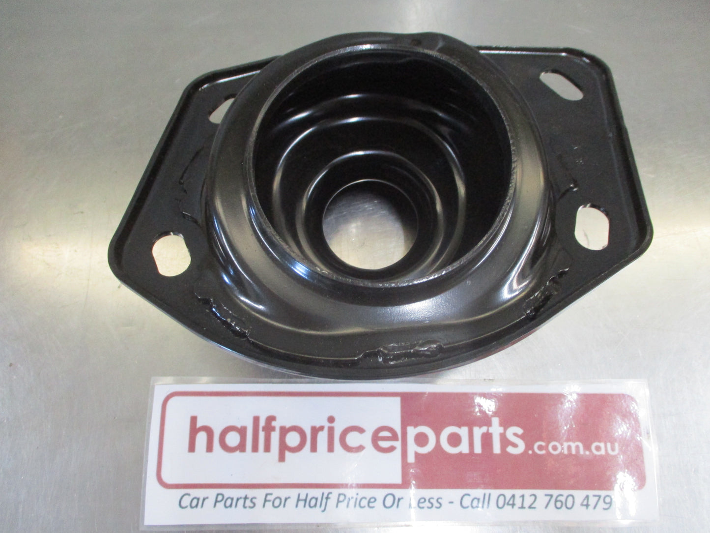 Holden VE Commodore Genuine Upper Rear Left Hand Shock Mounting Plate New Part