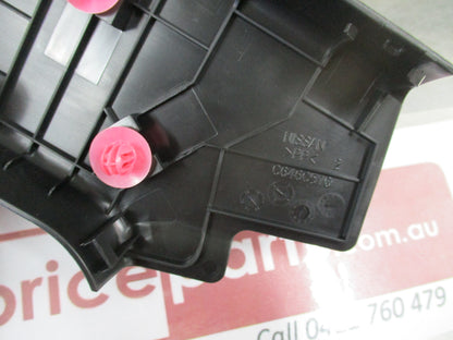 Nissan X-trail Genuine Rear Seat Hinge Cover New Part