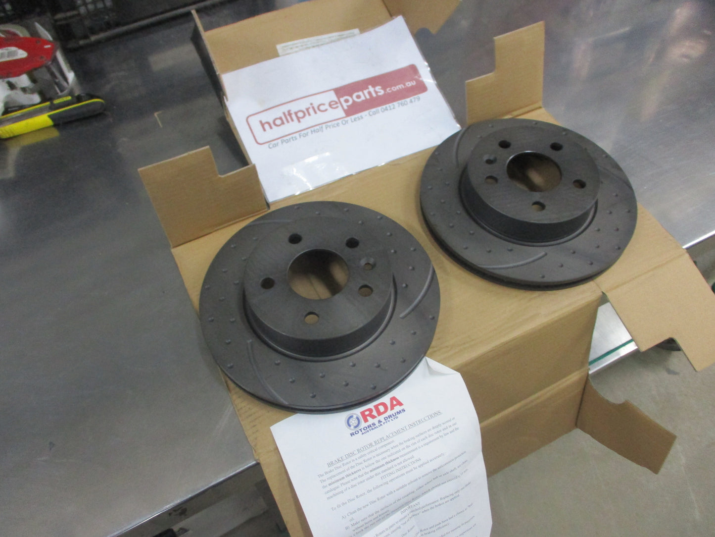 RDA Front Disc Brake Rotors (Pair) Slotted-Dimpled Suits Mercedes Benz Vito New Part