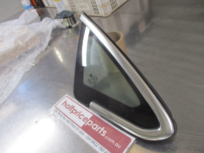 Holden Astra J Genuine Right Hand Front Body Glass With Chrome New Part