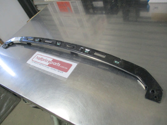 Holden Acadia AC Genuine Front Bumper Fascia Centre Support New Part