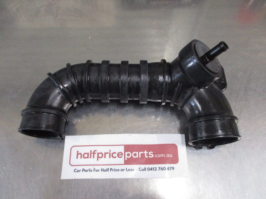 Mitsubishi Mirage Genuine Air Cleaner to Intake Hose Duct Tube New Part