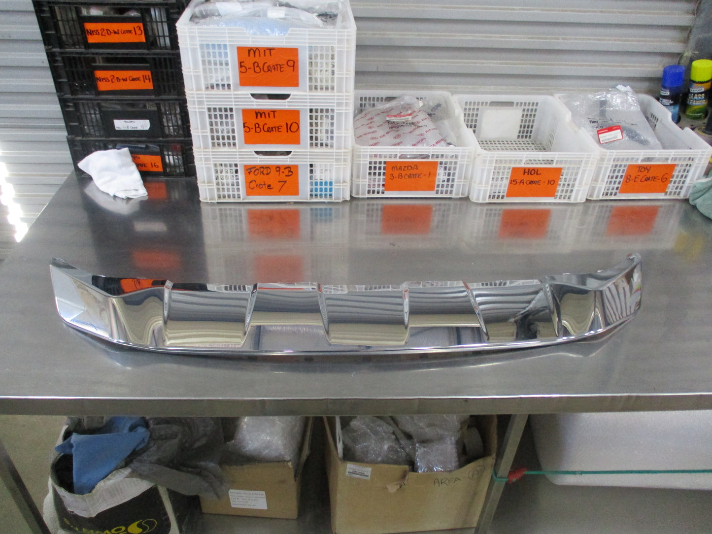 LDV D90 Genuine Front Lower Chrome Fascia New Part