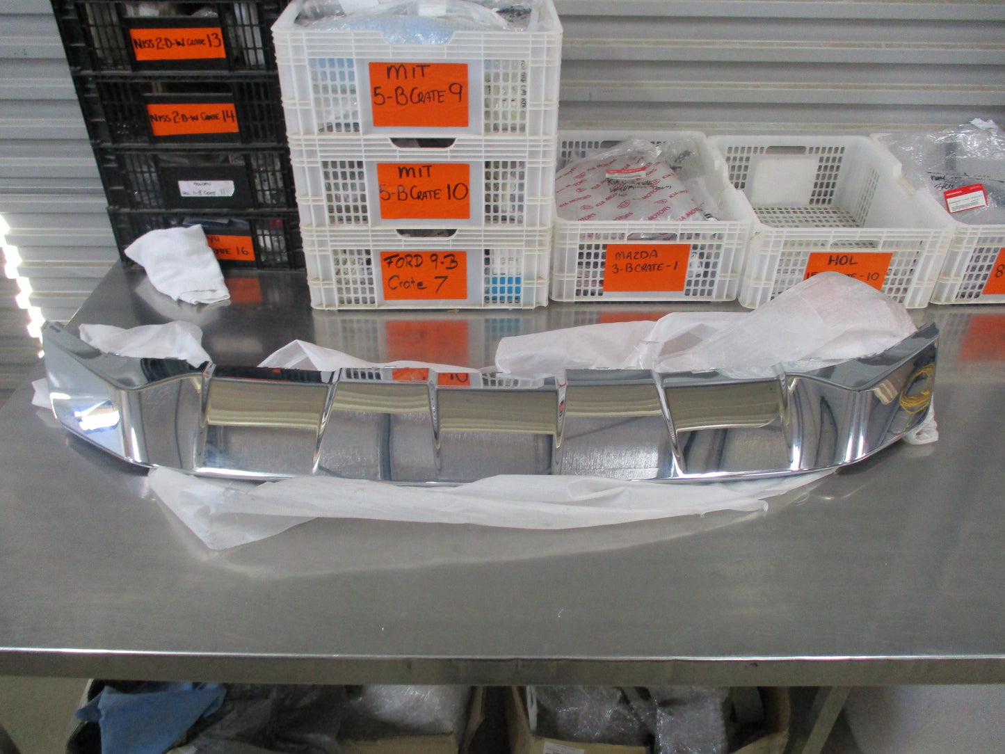 LDV D90 Genuine Front Lower Chrome Fascia New Part