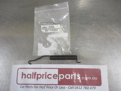 Nissan Navara D23 NP300 Genuine Rear Return Spring New Part