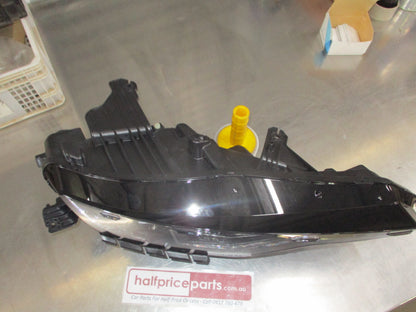 Holden HSV Camaro 2SS Genuine Right Hand Front Head Light (Auto Leveling System) New Part