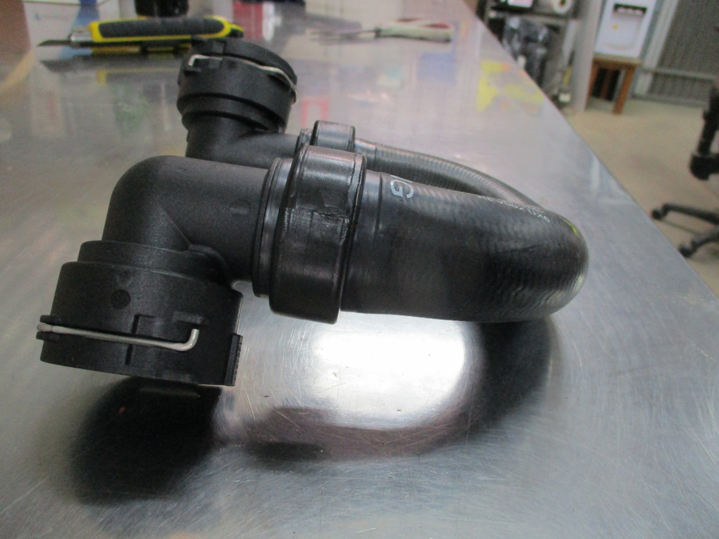 Holden Astra Genuine 1.6L Turbo Water Junction Pipe New Part