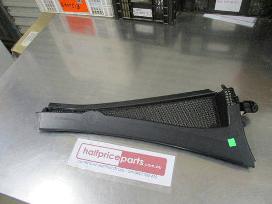 Peugeot 2008 Genuine Left RHD Air Intake Grille New Part
