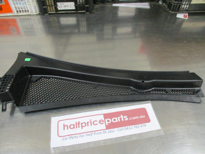 Peugeot 2008 Genuine Left RHD Air Intake Grille New Part