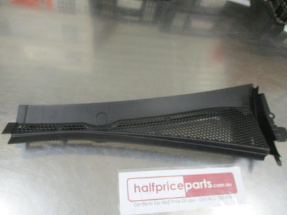 Peugeot 2008 Genuine Left RHD Air Intake Grille New Part
