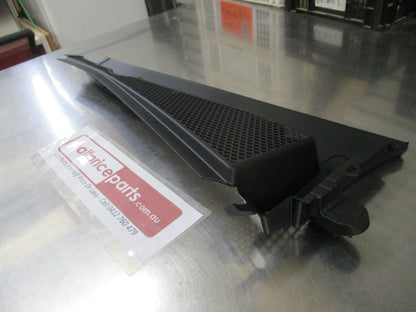 Peugeot 2008 Genuine Left RHD Air Intake Grille New Part