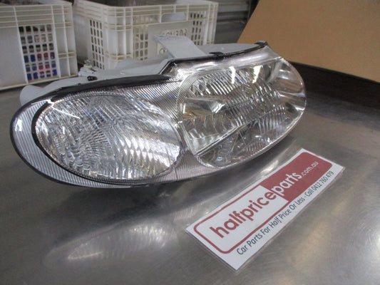 Holden VT Commodore Genuine Right Hand Front Head Light Assembly New Part