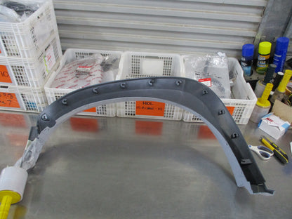 Isuzu D-Max Genuine Right Hand Front Guard Moulding New Part