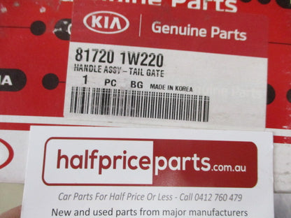 Kia Rio Genuine Outside Tailgate Handle (Factory White)With Emblem New Part