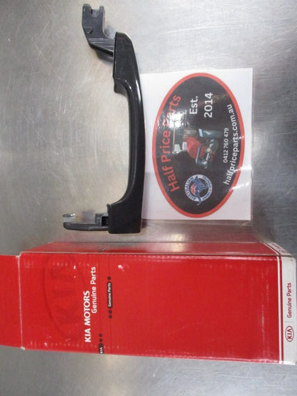 Kia Sportage Genuine Left Hand Front Door Outer Handle (Black) New Part
