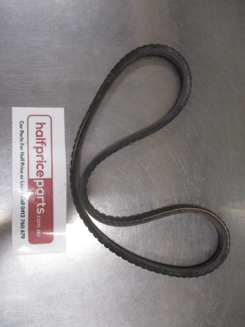 Mitsubishi Triton/L200 Express/3000GT Genuine Drive V-Belt New Part