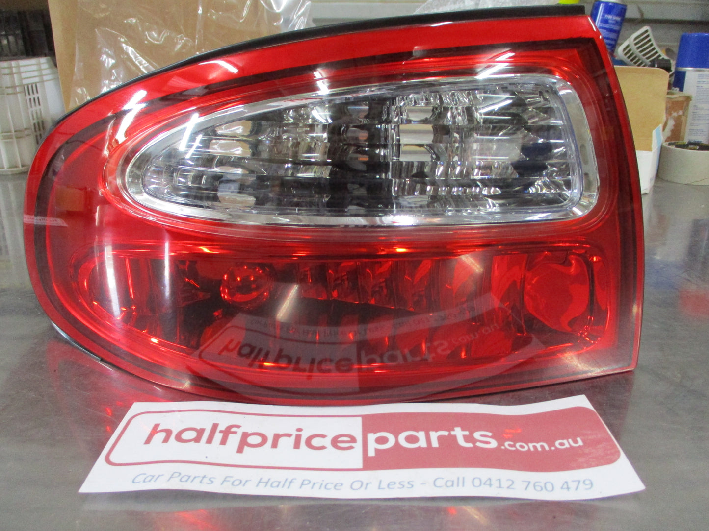 Holden VX Commodore S/SS/Acclaim/Berlina/Acclaim Genuine Left Hand Rear Tail Light Assembly New Part