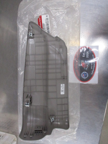 Kia Carnival Genuine Right Hand Cushion Outer Cover New Part