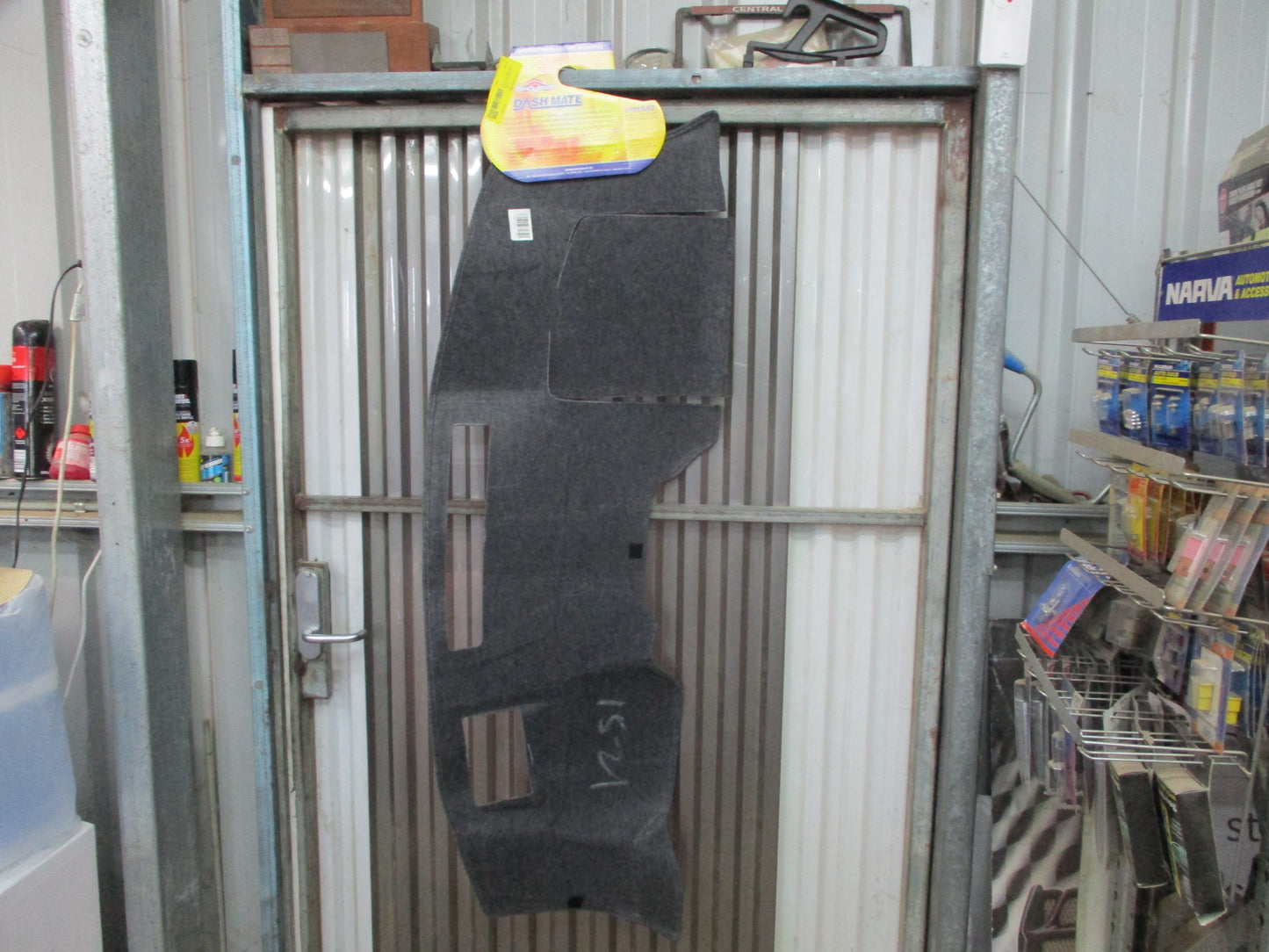 Shevron Mazda 6 GL (Facelift) Coal Dash Mat New Part