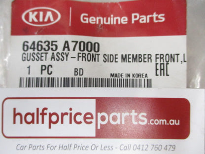 Kia Cerato Genuine Gusset Assembly Front Speedometer New Part