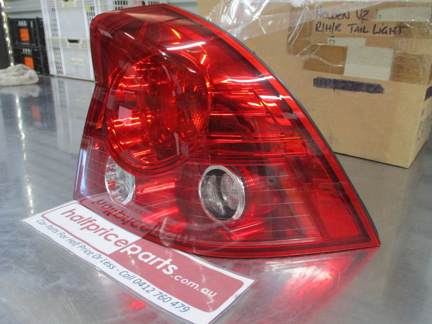 Holden VZ Commodore/Monaro/Calais Genuine Right Rear Tail Light Assembly New Part