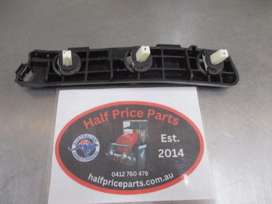 Kia Rio Genuine Right Hand Rear Bumper Side Bracket New Part