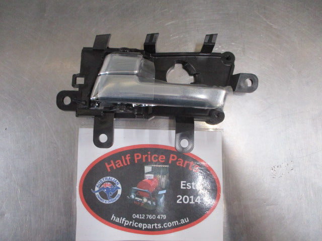 Kia Genuine Left Hand Rear Door Inside Handle Assembly New Part