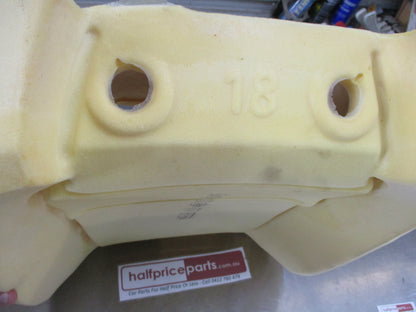 Holden VF SS/SV6/Calais Commodore Genuine Right Hand Front Back Rest Seat Cushion Foam New Part