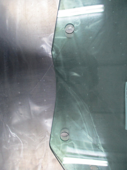 Peugeot 308 Genuine Front Passenger (Left) Side Glass NO CLIPS New