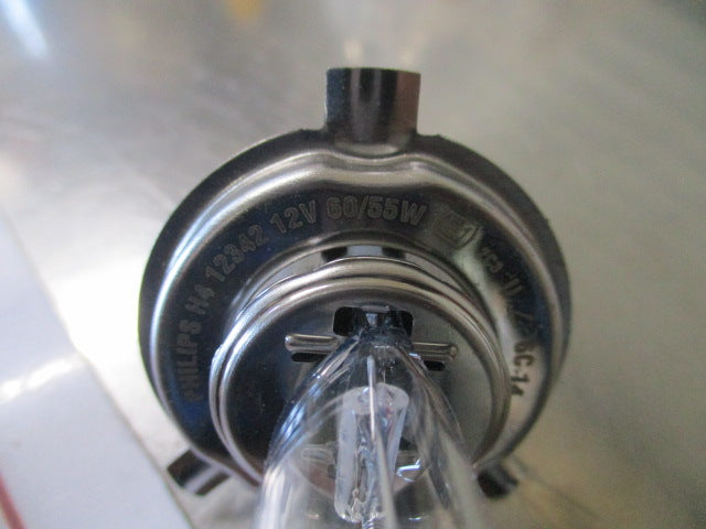 Mitsubishi Genuine Headlight Bulb H4 12342 12v 50/55w New Part