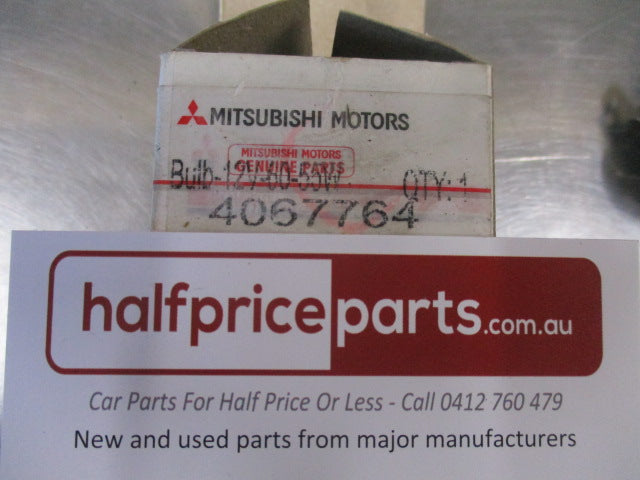 Mitsubishi Genuine Headlight Bulb H4 12342 12v 50/55w New Part