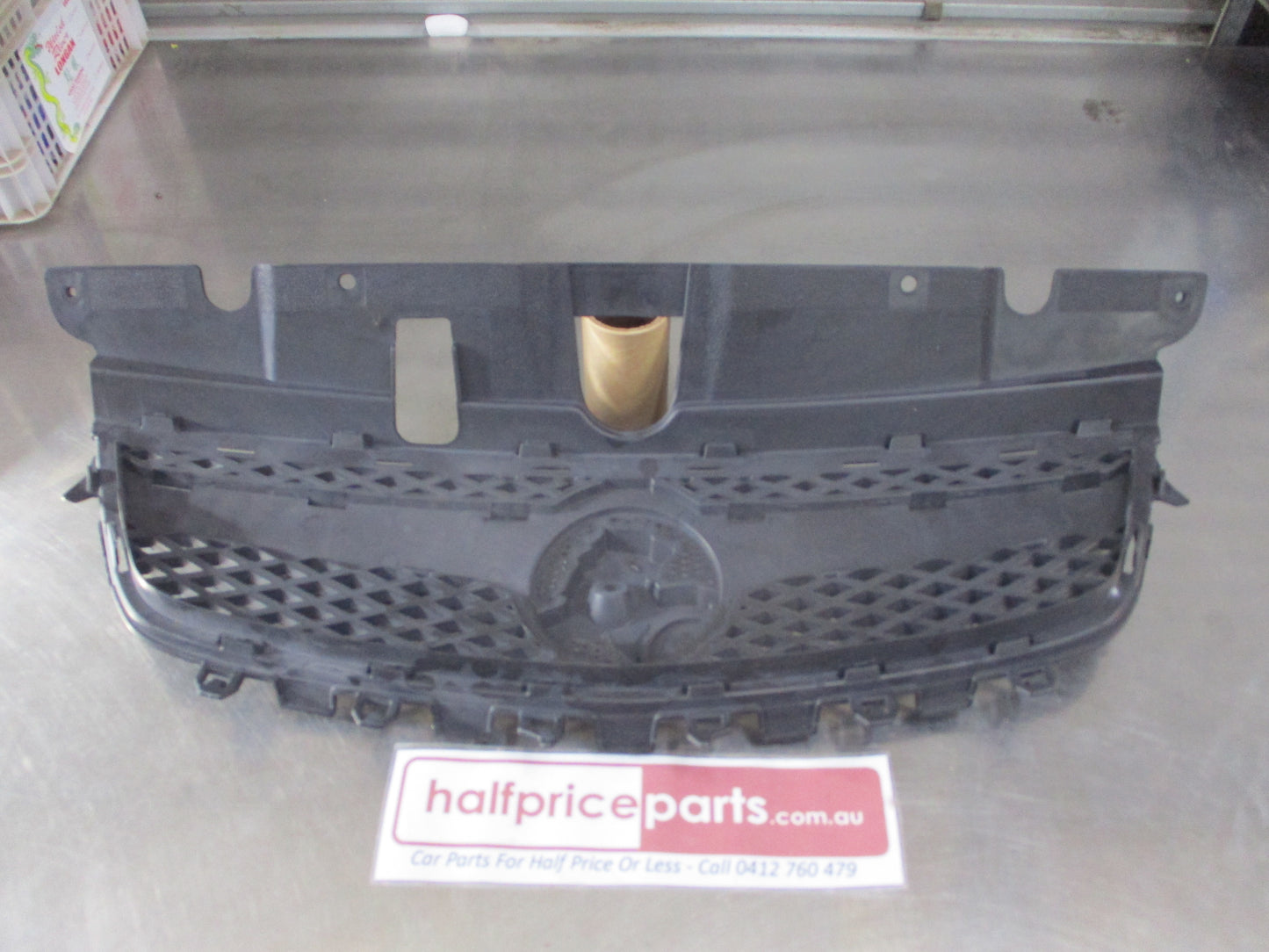 Holden VE SS/SV6 Commodore Genuine Front Grille New Part